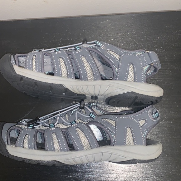 Khombu Crystal Sport Sandals. Size 8 - Picture 6 of 9